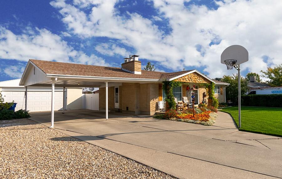 A suburban Rancho Cordova house with an attached garage